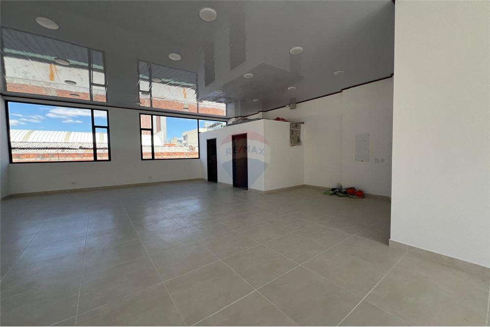 Commercial Space for Rent in Toberín